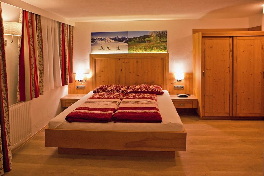 Rauchenwalderhof Hotel 3*